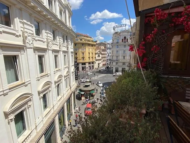 Fontana Di Trevi Casa Con Terrazzo Apartment Rome Italy